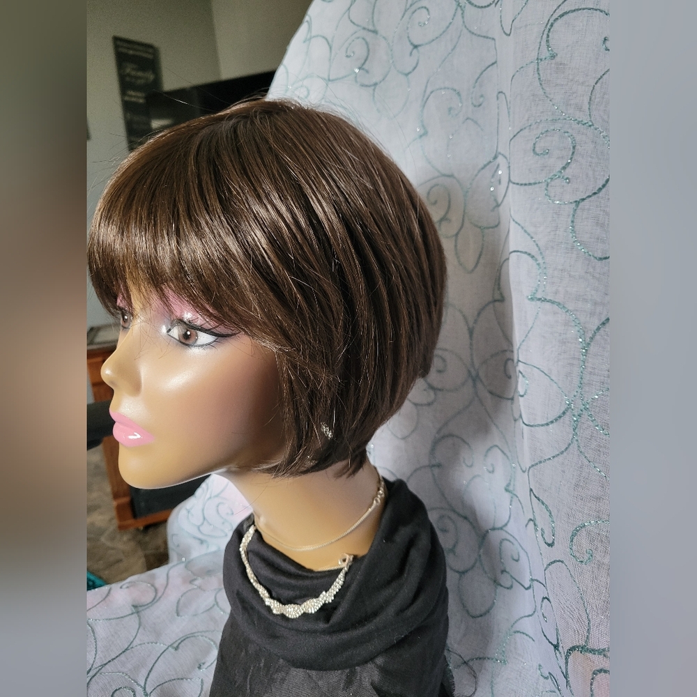 Muse By Raquel Welch Wigs- 100% Hand-tied Cap! - Picture 8 of 14
